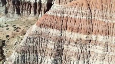 Utah ABD Ulusal Anıtı Chinle Badlands Grand StaircaseEscalante Hava Aracı görüntüsü. Amerika Birleşik Devletleri 'nin Nevada, Utah, Kuzey Arizona eyaletlerine yayılmış akışkan, laküstrin ve palustrin jeolojik oluşumu