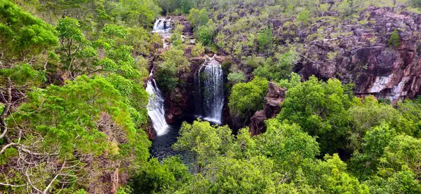 Florence Falls (Aborjin Karrimurra), Litchfield Ulusal Parkı 'nda bulunan bir şelaledir. Darwin 'in 80 kilometre güneyinde. Florence Falls yüzme havuzu.