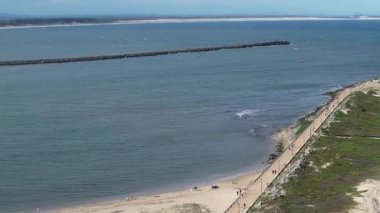 Newcastle NSW Avustralya Tarihsel Kıyı Nobbys Deniz feneri Etrafı Sahne Sahilleri ve Okyanus manzaralarıyla çevrili