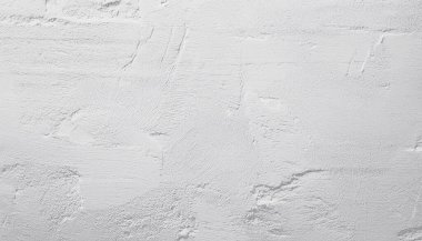 Beyaz duvar dokusu arkaplanının dağınık kaplamasına sahip yaratıcı arkaplan.