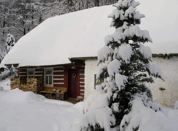 Old Cottage Covered Snow Winter Landscape — Stock Photo, Image