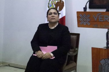 16 Ağustos 2023, Mexico City, Mexico: Veracruz Eyaleti Başyargıcı Lisbeth Jimenez Aguirre, Mexico City 'de Veracruz hükümetinin temsili için düzenlediği basın toplantısında
