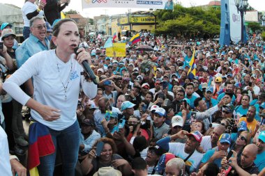 11 Ağustos 2023, Marcaibo, Venezuela: Vente Venezuela partisinin amiral gemisi Maria Corina Machado, Sokalist Cumhurbaşkanı Nicolas Maduro 'yu aday göstermek için düzenlenen mitingde destekçilerine sesleniyor.