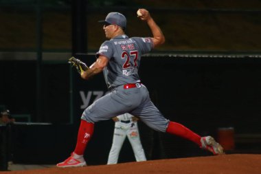 22 Mayıs 2023 Mexico City: Diablos Rojos 'un 27 numaralı oyuncusu Yunesky Maya, Diablos Rojos del Mxico ile Tigres de Quintana Roo arasında oynanan maçın 1. maçında Beto Avila Stadyumu' nda yer aldı.