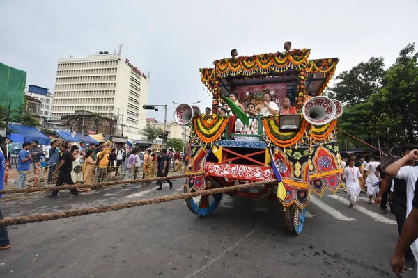 Junho 2023 Kolkata Índia Milhares Devotos Hindus Celebram Ulta Rath — Fotografia de Stock