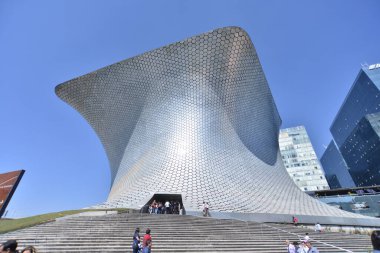 The Soumaya Museum is a cultural institution united in 1994 designed by Mexican architect Fernando Romero clipart