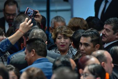 4 Eylül 2023 Toluca, Meksika: Meksika Eyaleti valisi Delfina Gmez, Meksika Eyaleti valisi Alfredo del Mazo Maza 'nın altıncı ve son hükümet raporunda,