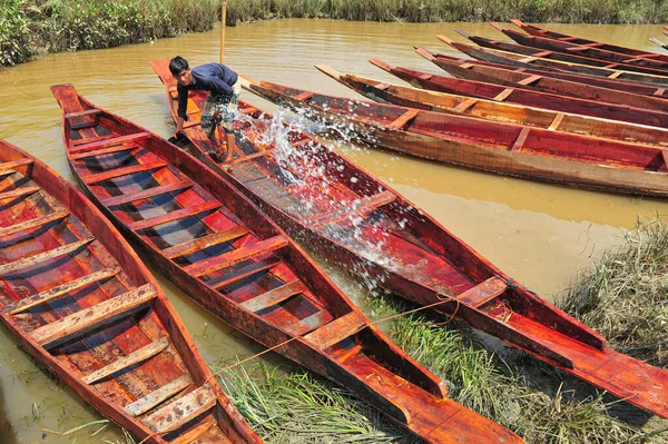 Sylhet Bangladesh Setembro 2023 Barcos Madeira Venda Salutikar Bazar Sylhet — Fotografia de Stock