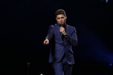 12 Ekim 2023, Mexico City, Meksika: Kanadalı şarkıcı Michael Buble Mexico City Arena 'daki Higher Tour 2023' te sahne aldı.