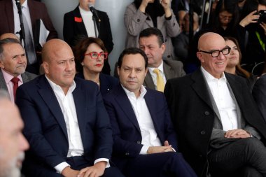 17 Ekim 2023, Mexico City, Meksika Vatandaş Hareketi Partisi 'nin ulusal koordinatörü ve senatör Dante Delgado, Senato Yurttaş Hareketi Partisi koordinatörü Clemente Castaeda ve Enrique Alfaro.