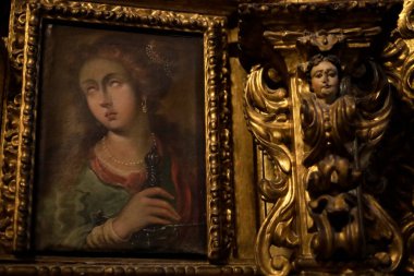 25 Ekim 2023, Mexico City, Mexico: Mexico City 'deki Metropolitan Katedrali' nde kutsal sanat eserleri şapelinde