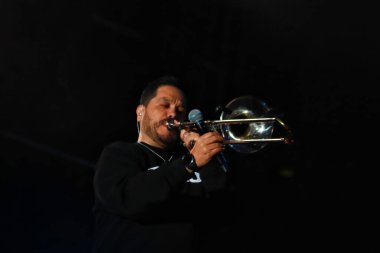 28 Ekim 2023, Mexico City: Meksikalı grup Panteon Rococo 'dan Francisco Barajas, Meksikalı grup Panteon Rococo' nun kariyerinin 28 yılını kutlamak için 