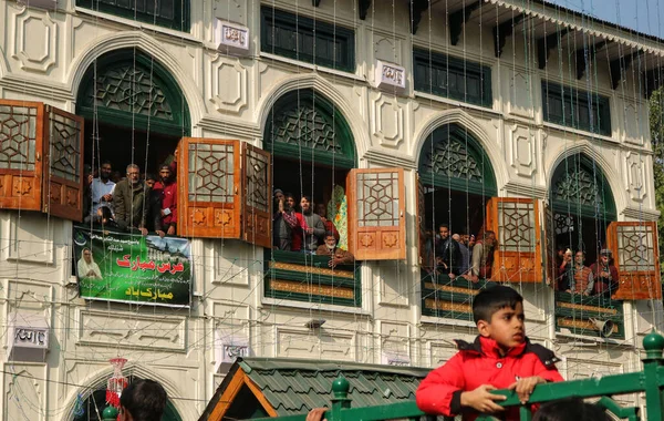 Octubre 2023 Srinagar Cachemira India Devotos Musulmanes Rezan Como Sacerdote — Foto de Stock