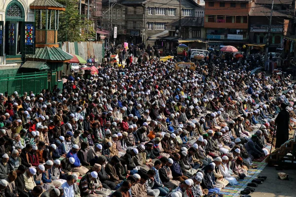 Ноября 2023 Года Шринагар Кашмир Индия Мусульманский Священник Произносит Проповедь — стоковое фото