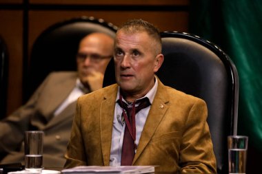 7 Kasım 2023, Mexico City, Meksika: Araştırmacı Thierre Maurice Pierre, Mexico City 'deki Vekiller Odası' ndaki İkinci Kamu Duyan Meksiko Tanımlanamayan Anormal Fenomenine müdahalesinde bulundu. 7 Kasım 2023 'te Mexico City' de.