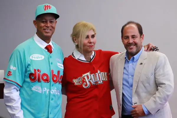 stock image November 13, 2023 in Mexico City, Mexico. Lorenzo Bundy attends at press conference  to announce he will the new manager  of The Mexican Baseball team Diablos Rojos del Mexico  for the 2024 season of the Mexican Baseball League (LMB)