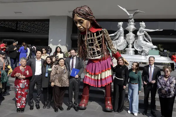 November 2023 Mexico City Mexico Kleine Amal Reusachtige Marionet Van — Stockfoto