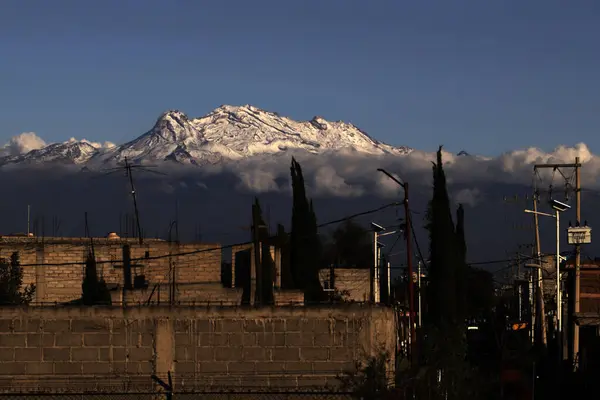 November 2023 Mexico City Mexico Panoramisch Uitzicht Iztaccihuatl Vulkaan Vanuit — Stockfoto