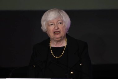 6 Aralık 2023, Mexico City, Meksika: ABD Hazine Bakanı Janet Yellen, 200 yıllık Diplomatik İlişkiler Meksika Anma Parası 'nın sunumu sırasında