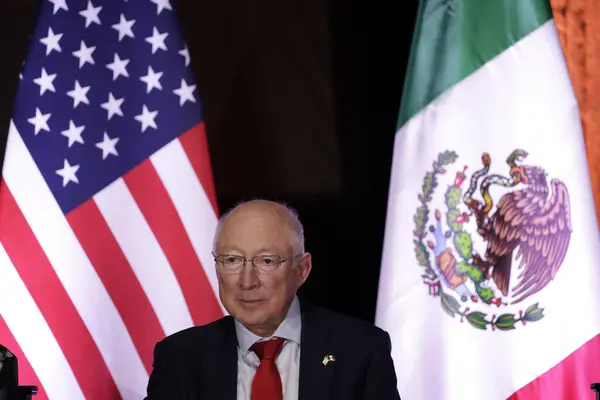 Aralık 2023 Mexico City Meksika Abd Nin Meksika Büyükelçisi Ken — Stok fotoğraf