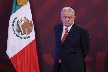 7 Aralık 2023. Mexico City, Meksika. Bu sabah, Meksika Cumhurbaşkanı Andrs Manuel Lpez Obrador Ulusal Saray 'da sabah basın toplantısı düzenledi.