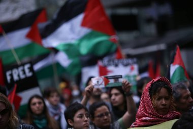 7 Ocak 2024. Mexico City, Meksika. Meksika 'daki Filistin sempatizanları, Meksika' daki ABD Büyükelçiliği önünde İsrail 'in Filistin halkına karşı ateşkes talebinde bulunmak için bir gösteri düzenlediler. 
