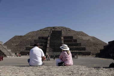 March 21, 2024, State of Mexico, Mexico:Tourists visit the Pyramid of the Sun  to join the  framework of the spring equinox in the archaeological zone of Teotihuacan in the Municipality of Teotihuacan, in the State of Mexico clipart