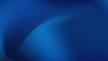 Dereceli koyu mavi soyut arkaplan ve pürüzsüz ışık. Gürültü tahıl etkisine sahip renkli bulanık bir arka plan. Bulanık duvar kağıdı dokusu. Canlı Gradyan Arkaplanı. Bulanık Renk Dalgası. 