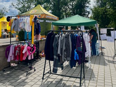 Teplice Letna Çek Cumhuriyeti, 01.09.23. Charity Fair, Çekçe çevirisi: 