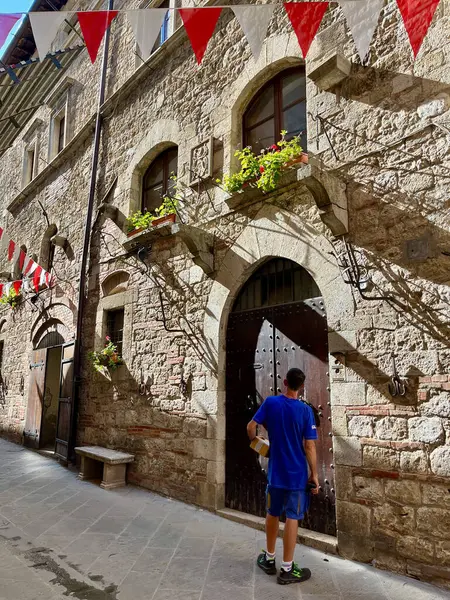 Las Antiguas Calles Estrechas Sarteano Italia Toscana Foto Alta Calidad — Foto de Stock