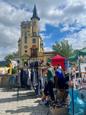 Teplice Letna Çek Cumhuriyeti, 01.09.23. Charity Fair, Çekçe çevirisi: 