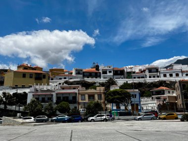 Candelaria, İspanya 'nın Kanarya Adaları' nda yer alan bir şehirdir. Renkli evler. Yüksek kalite fotoğraf