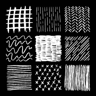 Tebeşir darbesi izi. Beyaz pastel karalama. Tebeşirle çizilmiş el çizimi doku. Çapraz ya da paralel kapak. Beyaz grunge arka planlar. Vektör kare kuluçka şekilleri ayarlandı