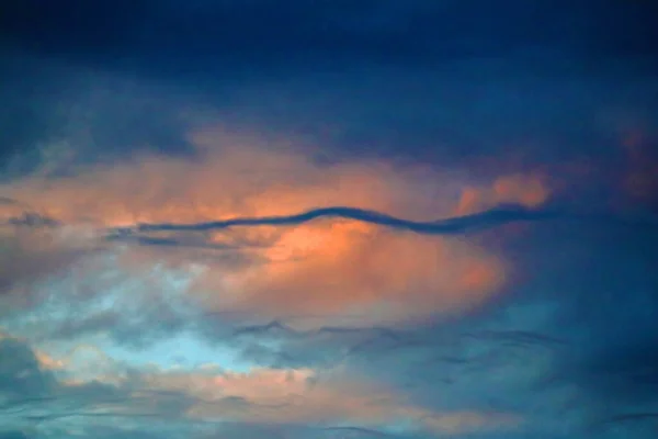 Bunte Wolken Vor Dem Sturm — Stockfoto