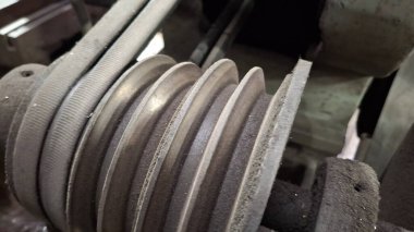 Araba tekerlek görünümünü kapat