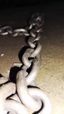 eski ve paslı zinciri