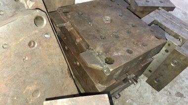 Paslı metal arka plan, bir sürü farklı boyutta.