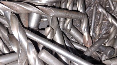 arkaplan ya da doku için birçok parlak çelik çivi