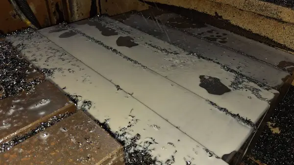 Tahta tekerleği kapat.