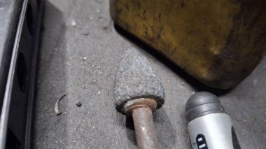 araba tekerleği ve onarım