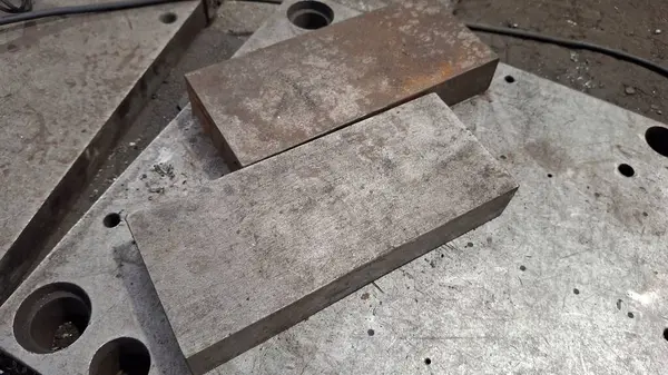 Metal profili kapat - yukarı görünüm