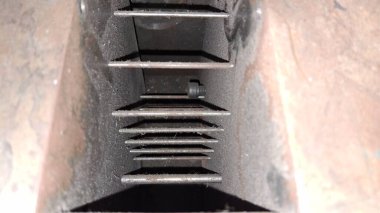 Bir araba motorunu kapat