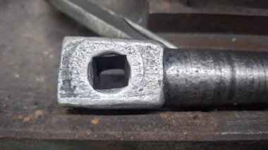 Yakın çekim - saplı metal bir boru