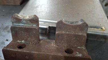 Bir araba motorunu kapat