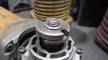 Otomobil motorunun yakın çekim görüntüsü