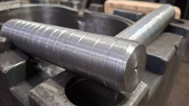 Metal ürünlerin üretimi için metal boru