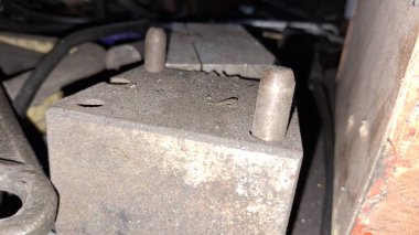 Bir arabanın yakın plan çekimi.