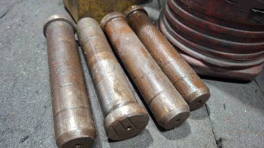 Boru üretimi için metal ve boru.