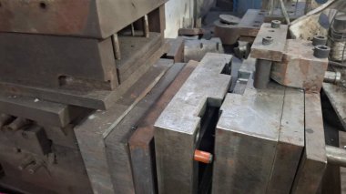 Bir sürü çipi olan metal parçacıklar soyut arka plan, doku, duvar kağıdı