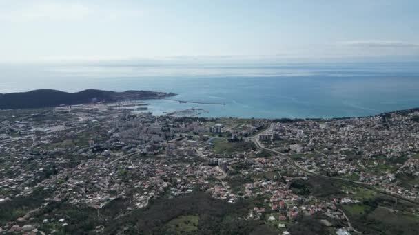 Αεροφωτογραφία Της Πόλης Στην Αδριατική Ακτή Όμορφη Θέα Μιας Μικρής — Αρχείο Βίντεο